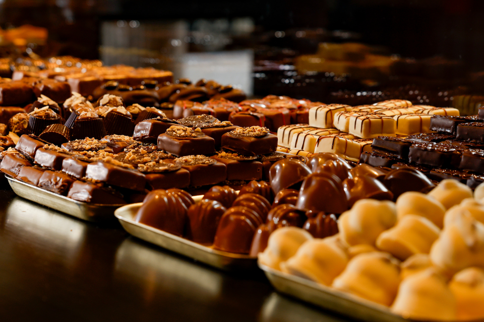 <br />
<b>Warning</b>: Undefined variable $winkel_titel in <b>/home/centruml/domains/centrumlosser.nl/public_html/content_winkel-detail.php</b> on line <b>14</b><br />